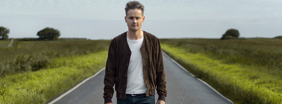 Tom Chaplin – Brilliant